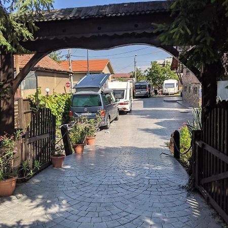 Camping Robinson Country Club Gran Varadino Esterno foto
