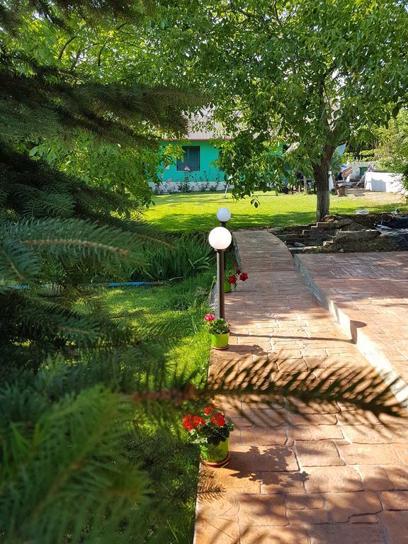 Camping Robinson Country Club Gran Varadino Esterno foto