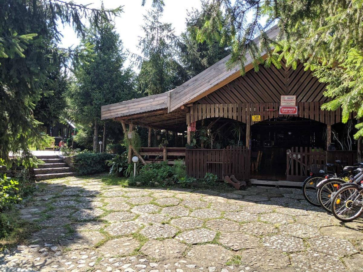 Camping Robinson Country Club Gran Varadino Esterno foto