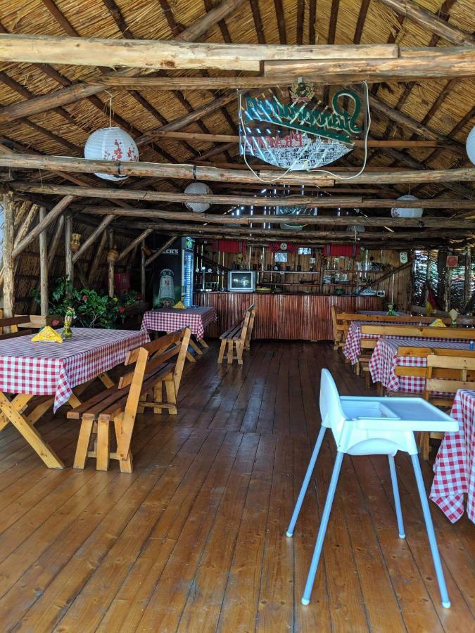Camping Robinson Country Club Gran Varadino Esterno foto