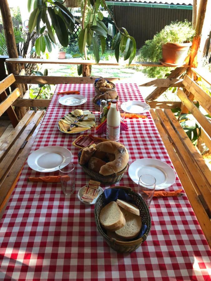 Camping Robinson Country Club Gran Varadino Esterno foto